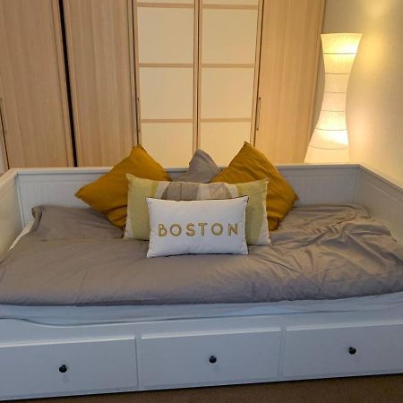 Charming 2-Bed Apartment In Arlesheim 15 Min Basel Exterior photo